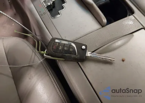 2010 Toyota Camry Le from USA, damaged, VIN 4T4BF3EK5AR043585